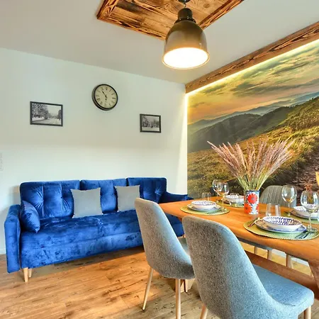 9 Apartament Ustrzyki Dolne Esterno foto