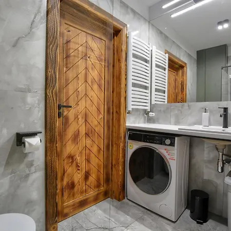 9 Apartament Ustrzyki Dolne Esterno foto