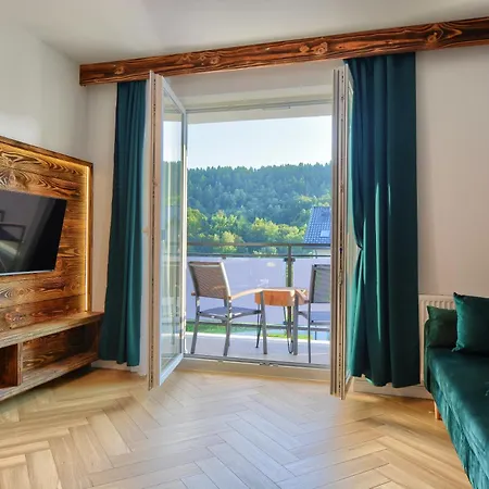 9 Apartament Ustrzyki Dolne Esterno foto