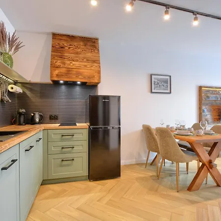 9 Apartament Ustrzyki Dolne Esterno foto